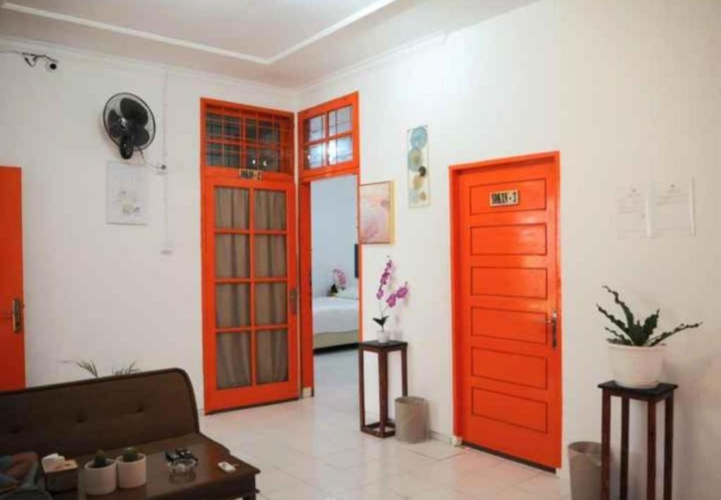 Oyo 91477 Fazira Home Stay Syariah Sibolga Exterior foto